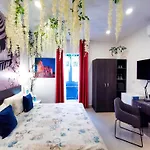 Evolve Coliving 4*