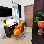 Evolve Coliving Affittacamere 4*