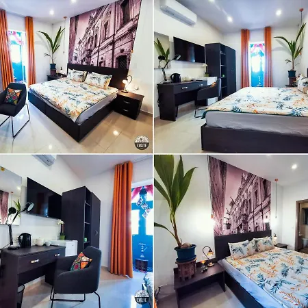 ゲストハウス Evolve Coliving