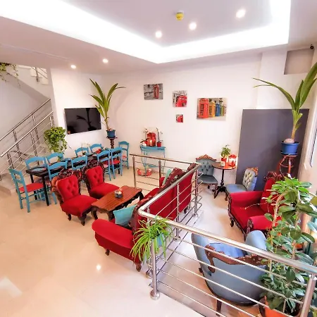 Evolve Coliving スリーマ