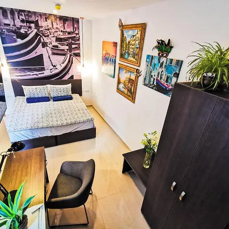 Evolve Coliving Pensjonat 4*