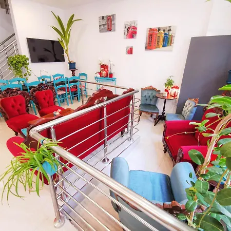 Evolve Coliving 4*