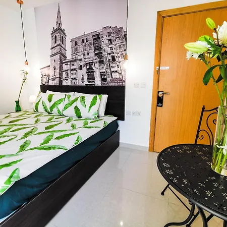 Evolve Coliving Pensiune *