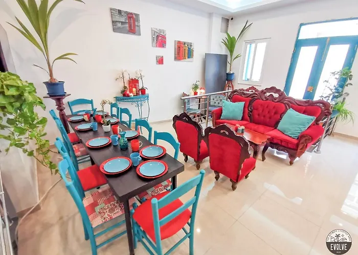 بيت ضيافة Evolve Coliving 4*